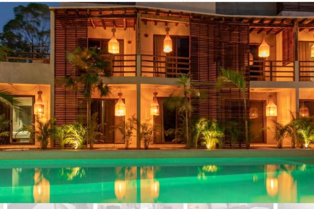 Oasis In Hippest Part Of