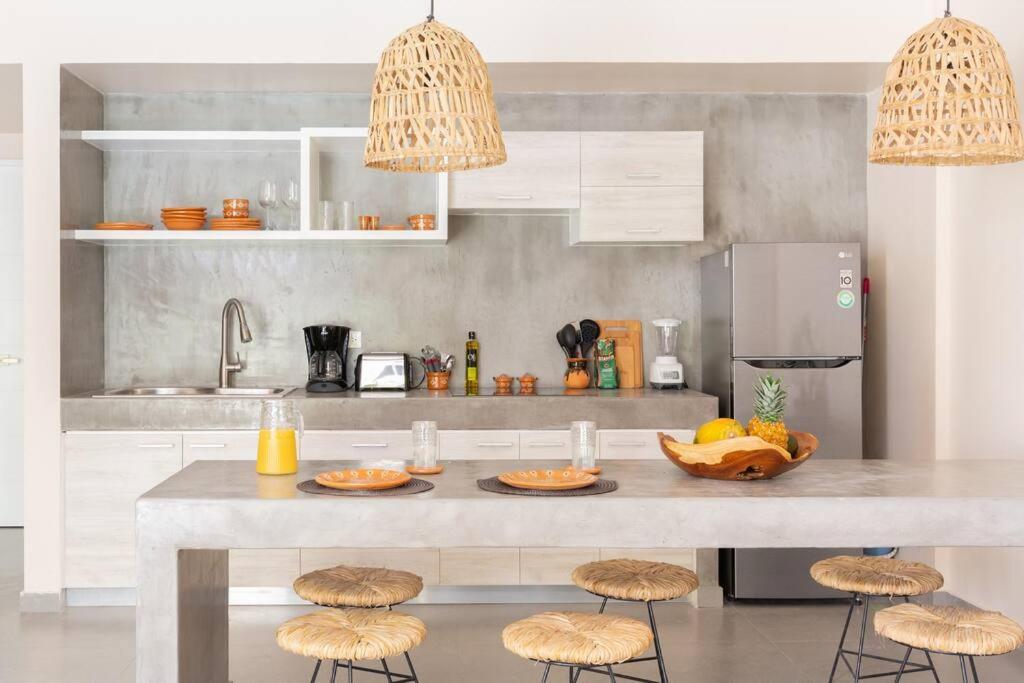 Oasis In Hippest Part Of Apartment *